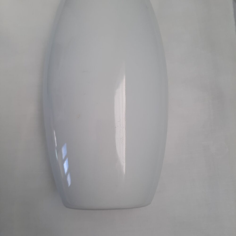 UNIQUE FLORAL PORCELAIN DECOR VASE - Picture 2 of 4